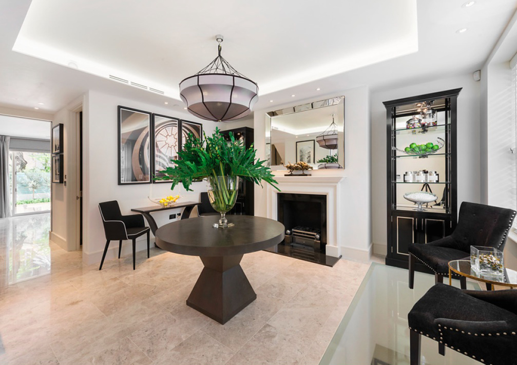 Clabon Mews